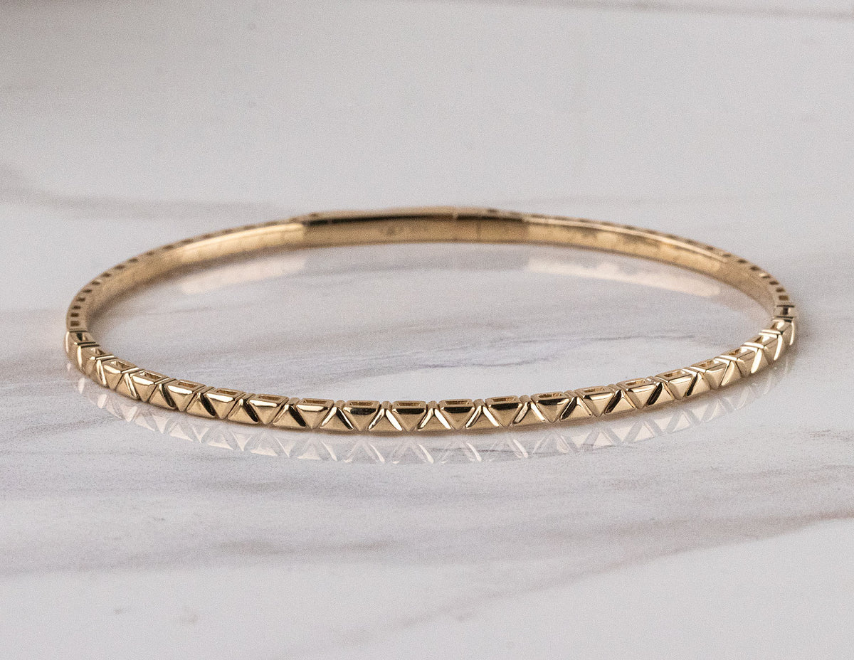 Diamond Cut Flexie Bangle Bracelet in 14K Yellow Gold