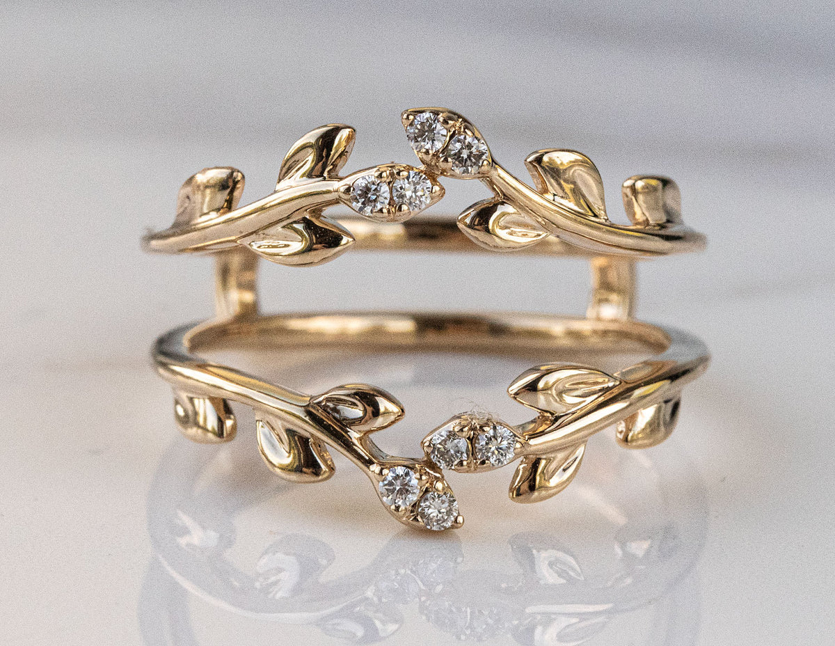 1/10ct. t.w. Leafy Diamond Wedding Guard Ring in 14K Yellow Gold