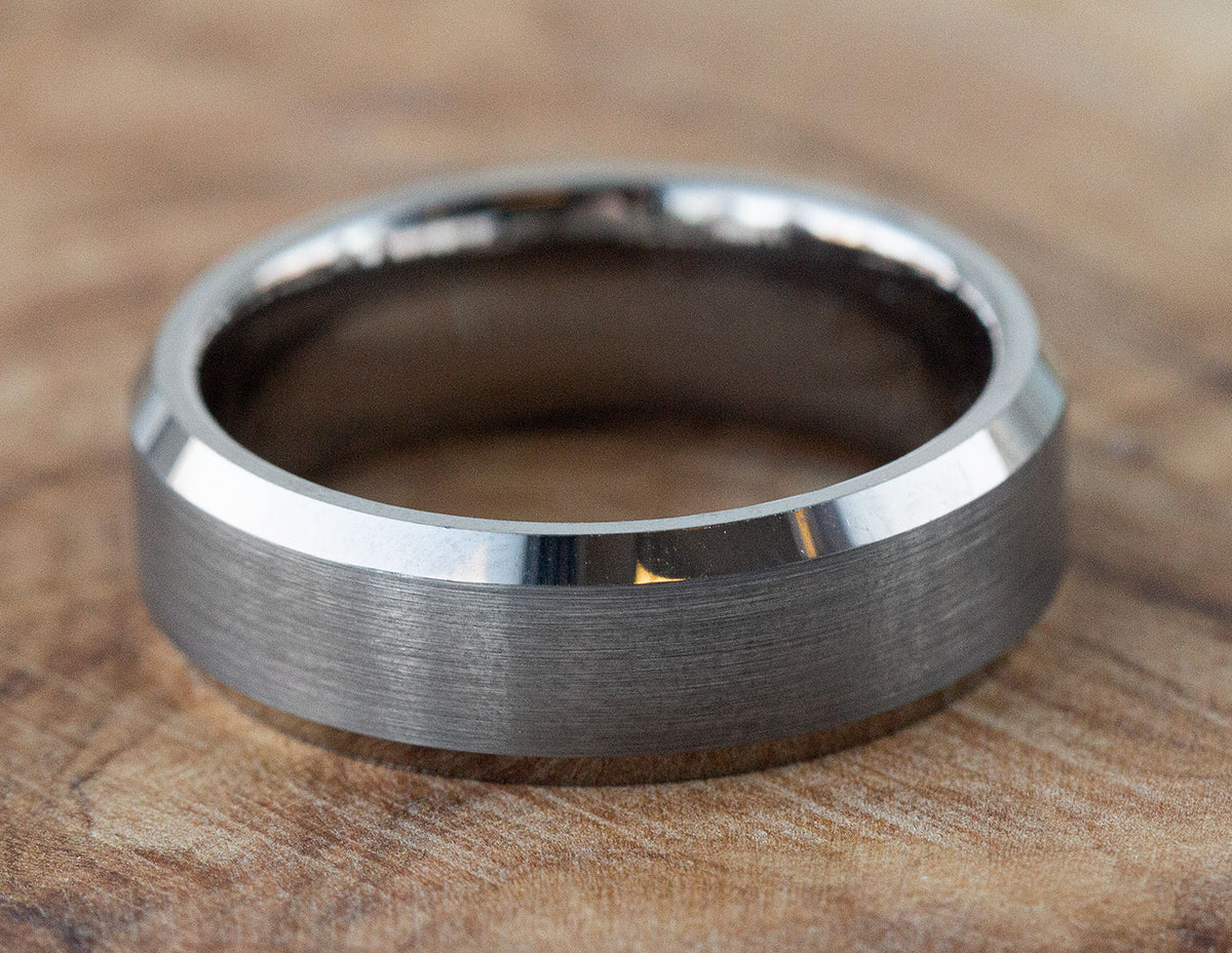 7mm Satin/Polish Men's Wedding Band in Tantalum