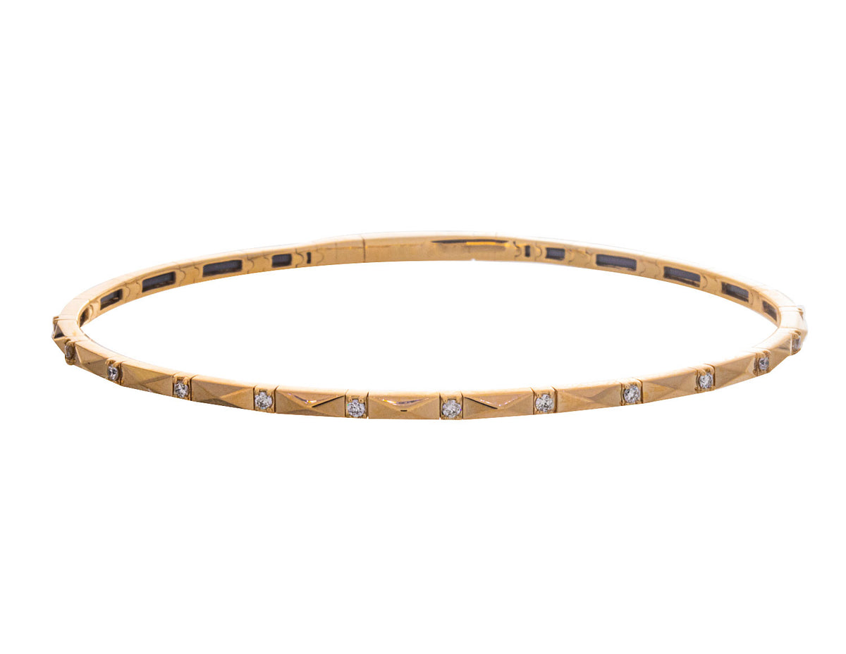 1/6ct. t.w. Diamond Bangle Bracelet in 14K Yellow Gold