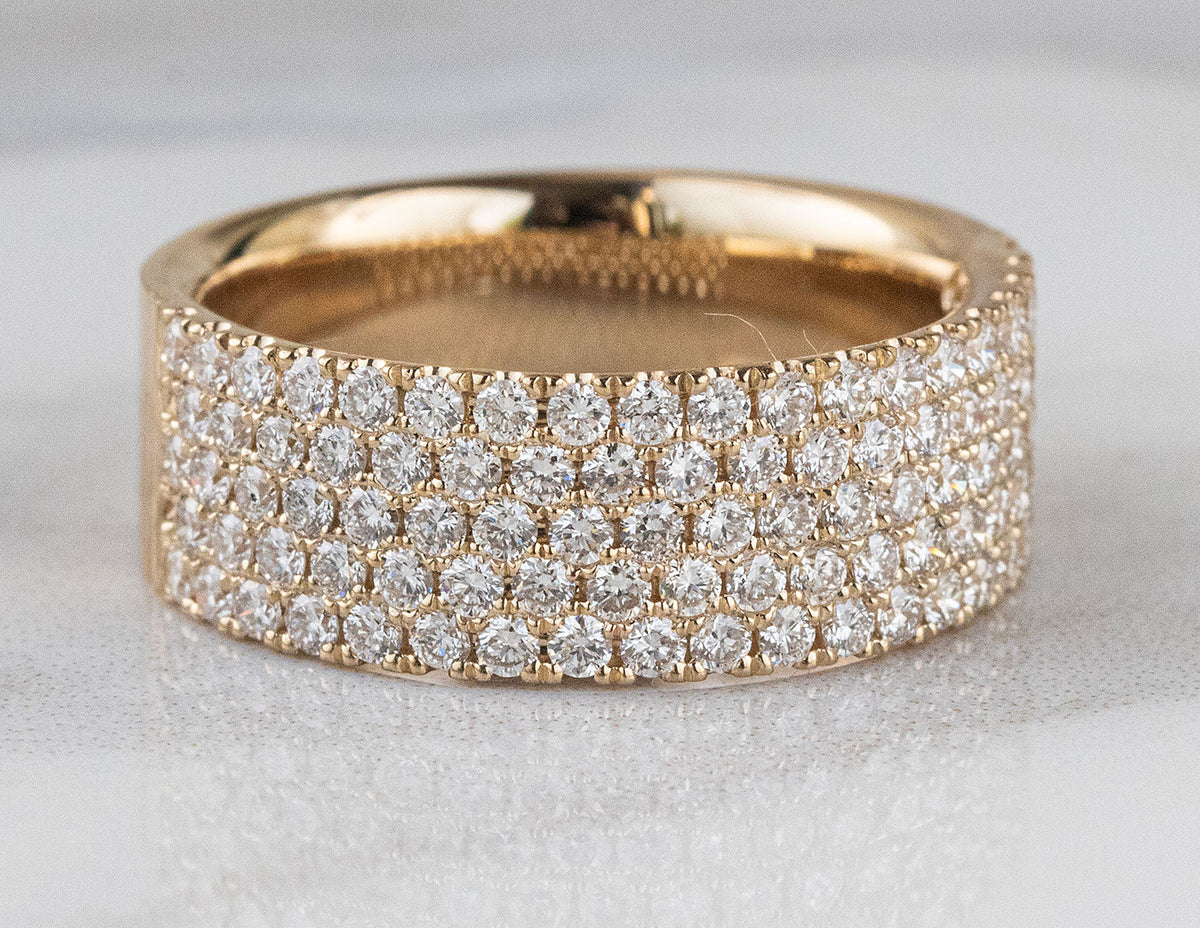 1 1/7ct. t.w. Diamond Anniversary Ring in 14K Yellow Gold