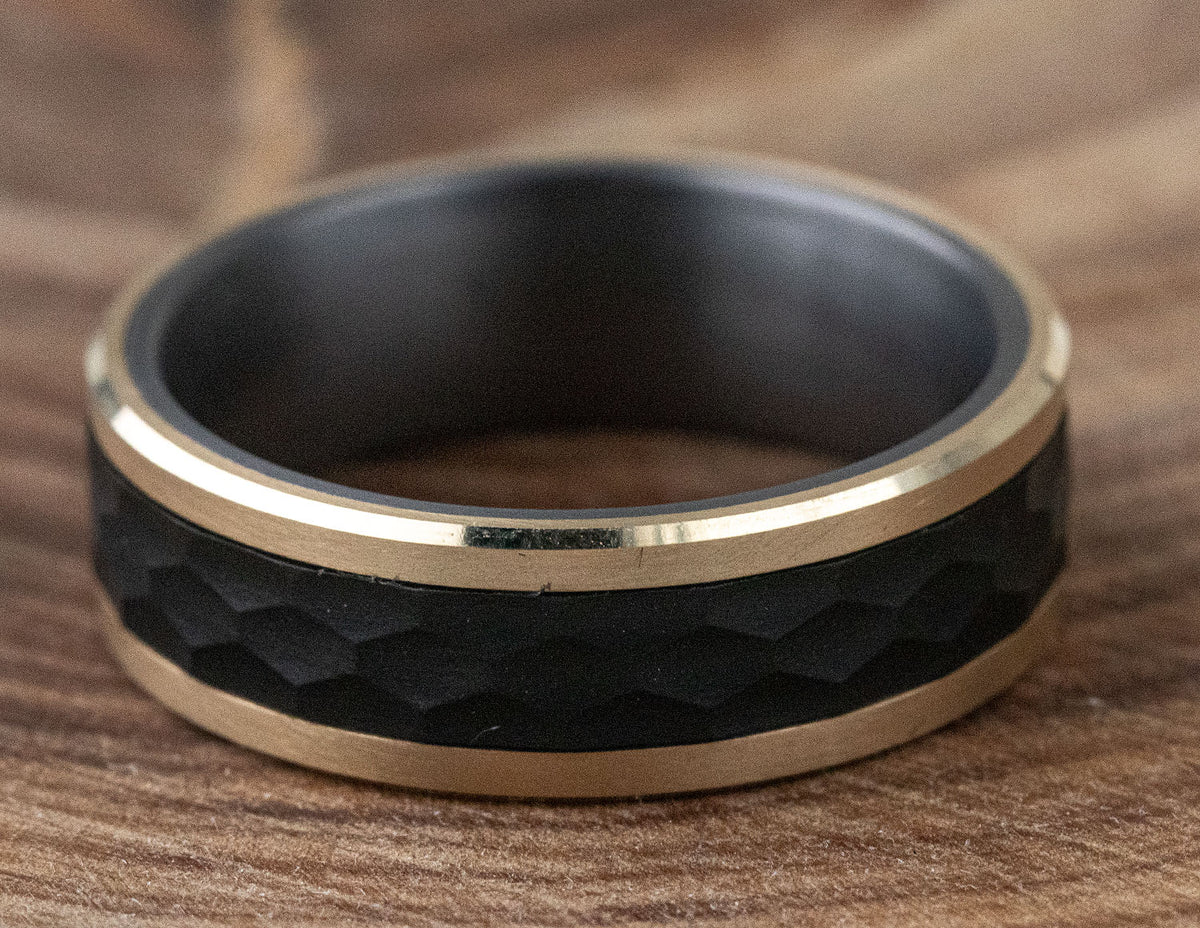 Carbon Fiber/Tantalum Comfort Fit Gents Wedding Ring in 14K Yellow Gold