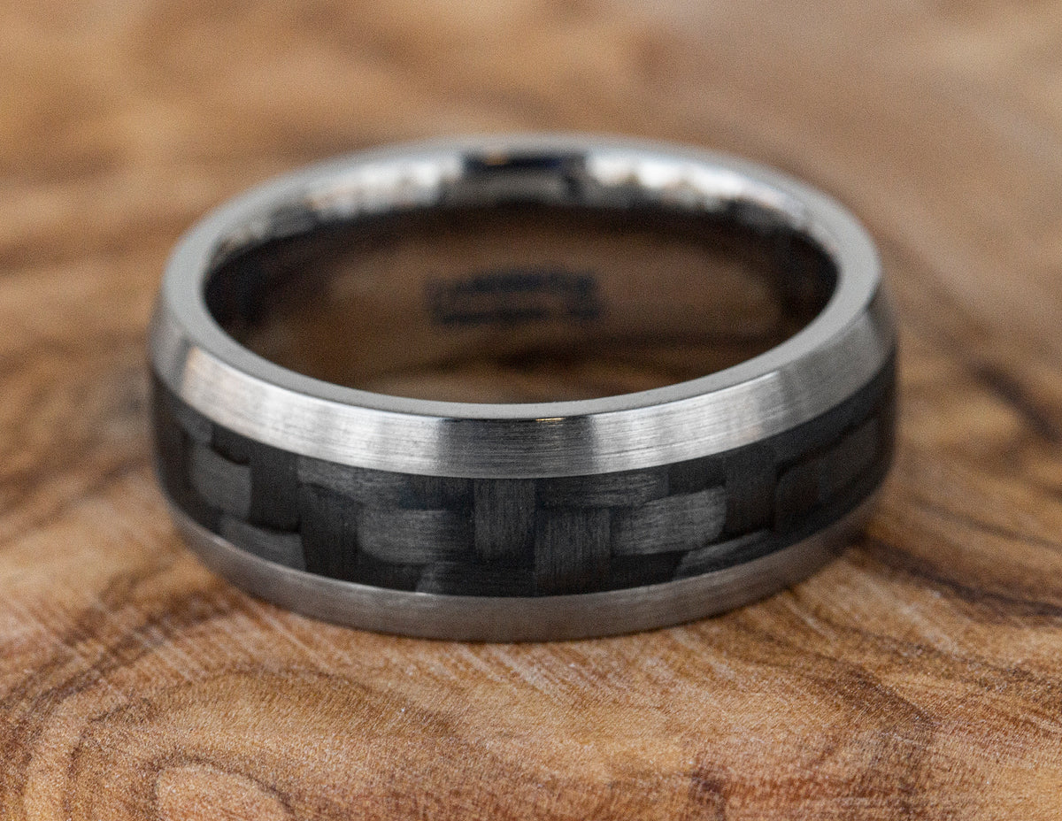 Titanium ad Carbon Fiber Wedding Ring