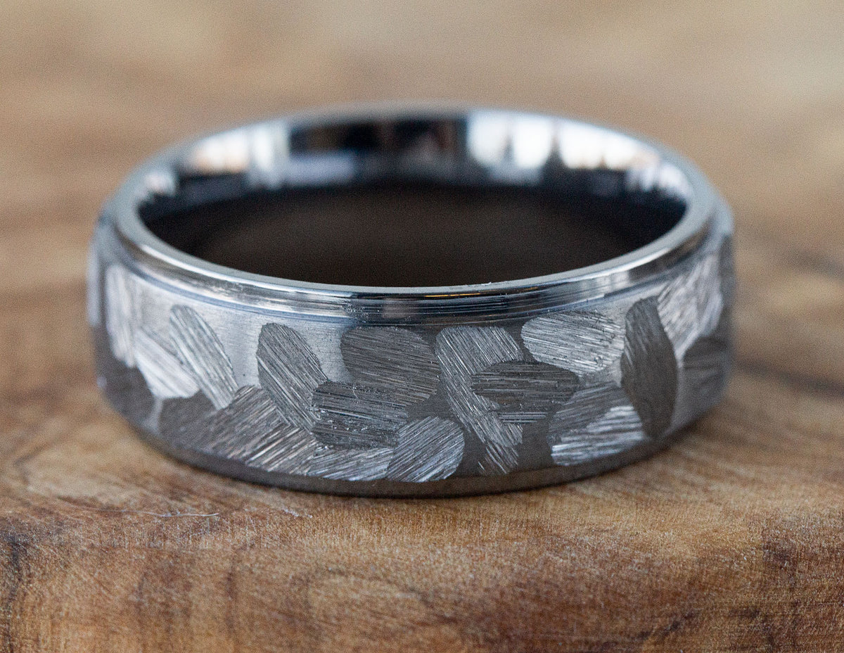8mm Men's Wedding Band in Tantalum