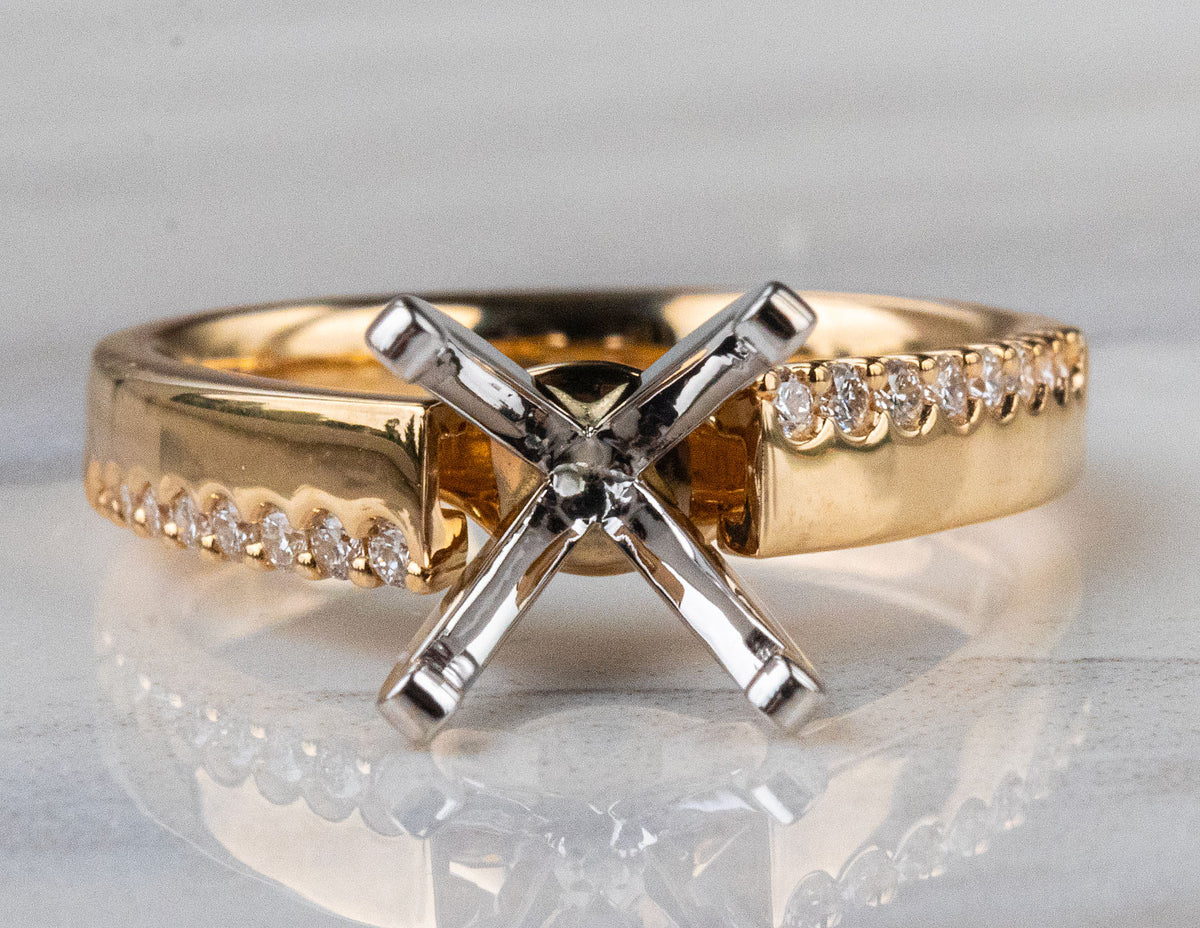 1/7ct. t.w. Diamond Engagement Ring in 14K Yellow Gold