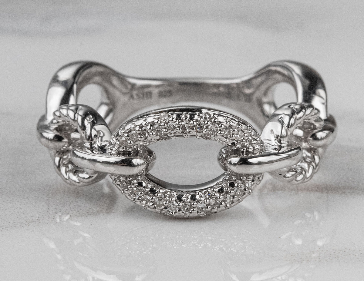 1/10ct. t.w. Diamond Oval Link Fashion Ring in Sterling Silver